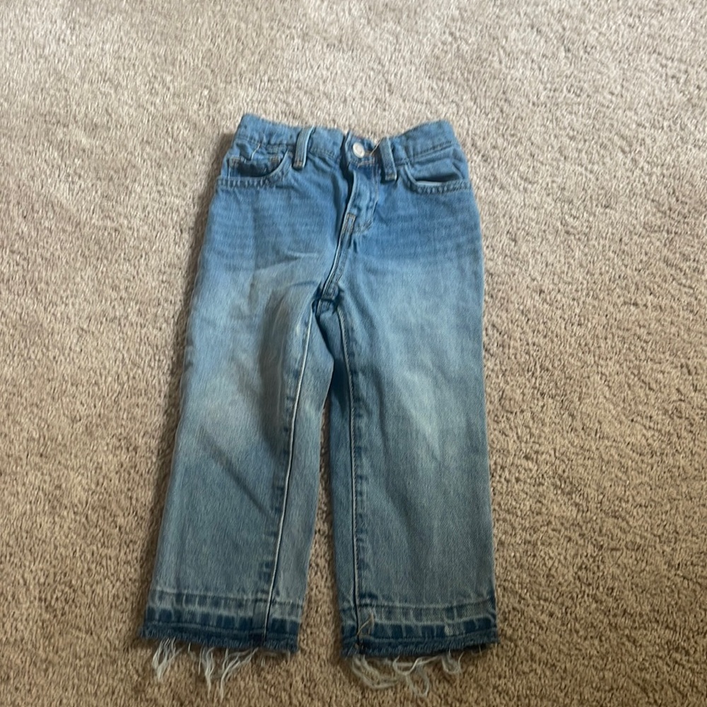 Worn once Old Navy jeans - Size 2T